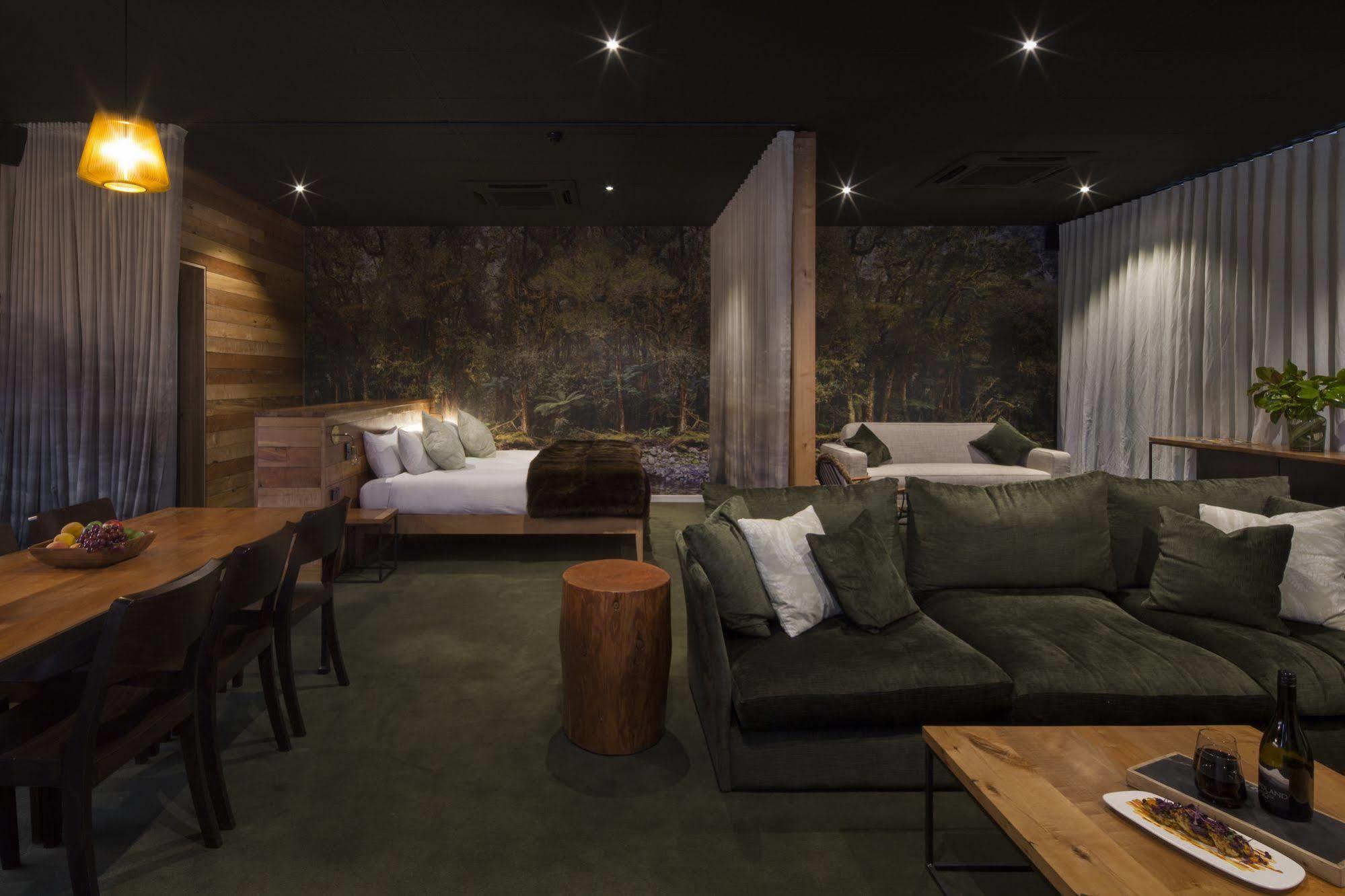 The Cinema Apartment Te Anau